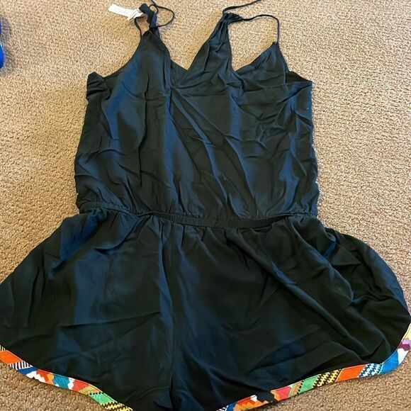 Nanette Lepore Women’s Black & Colorful Shorts Romper - Picture 7 of 7